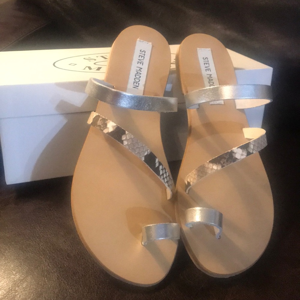 Steve Madden Rank Slide Sandals Multi Snake Silver 8.5 NIB Women’s Shoes